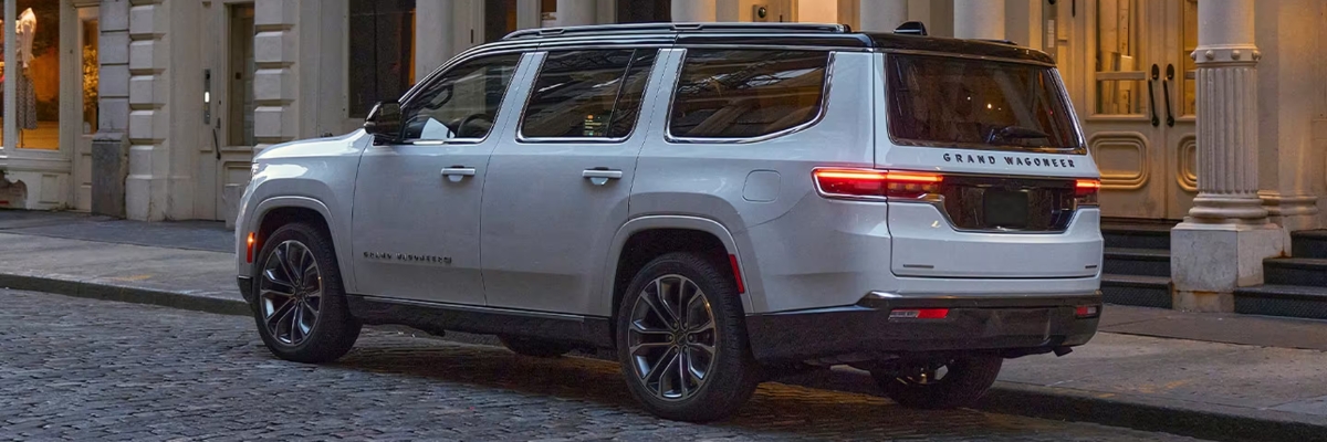 2023 Jeep Grand Wagoneer L