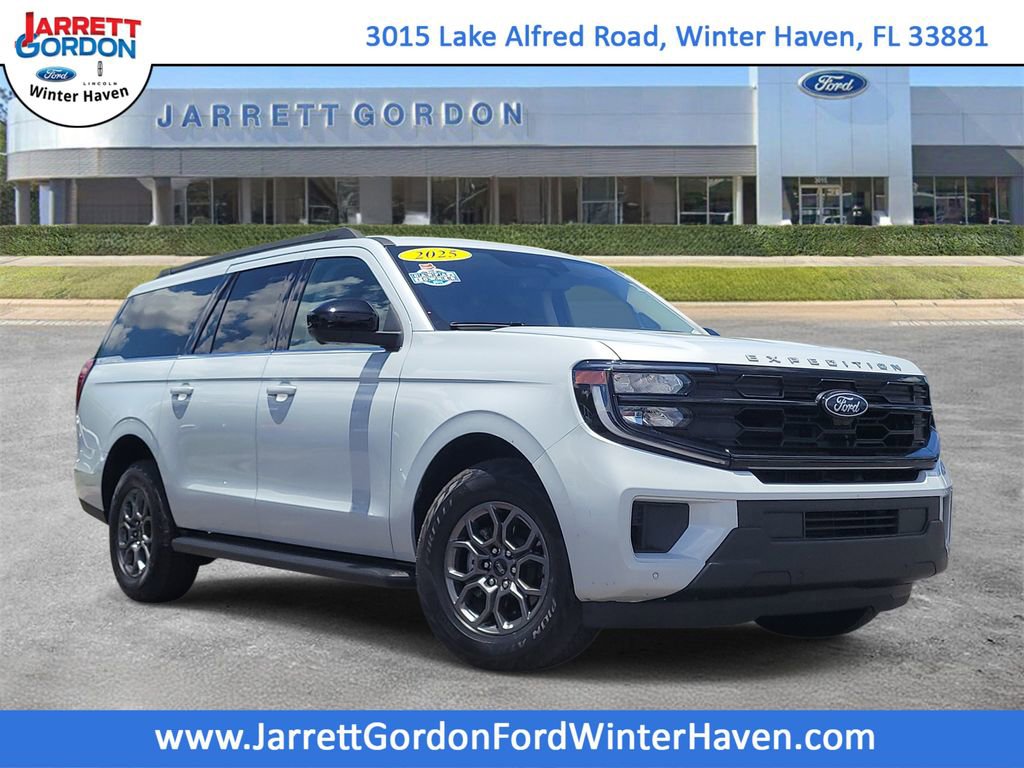 2025 Ford Expedition Active MAX's photo
