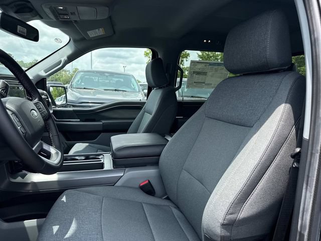 2025 Ford F-150 XLT - Photo 10