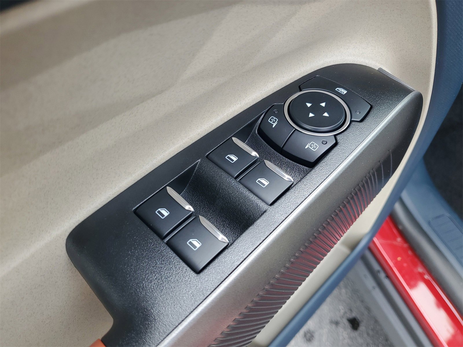 2025 Ford Maverick Lariat photo 13