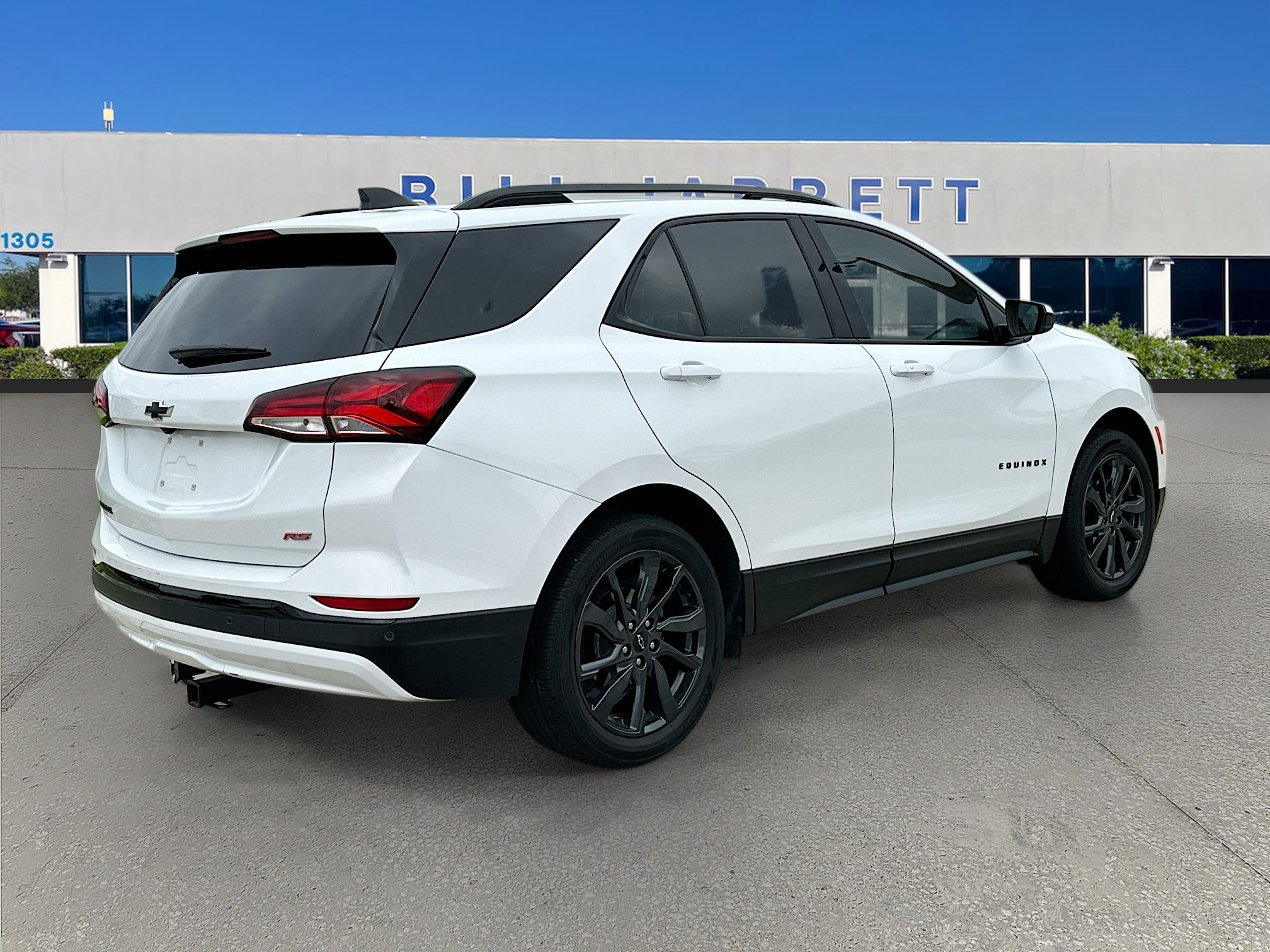 2024 Chevrolet Equinox RS photo 2