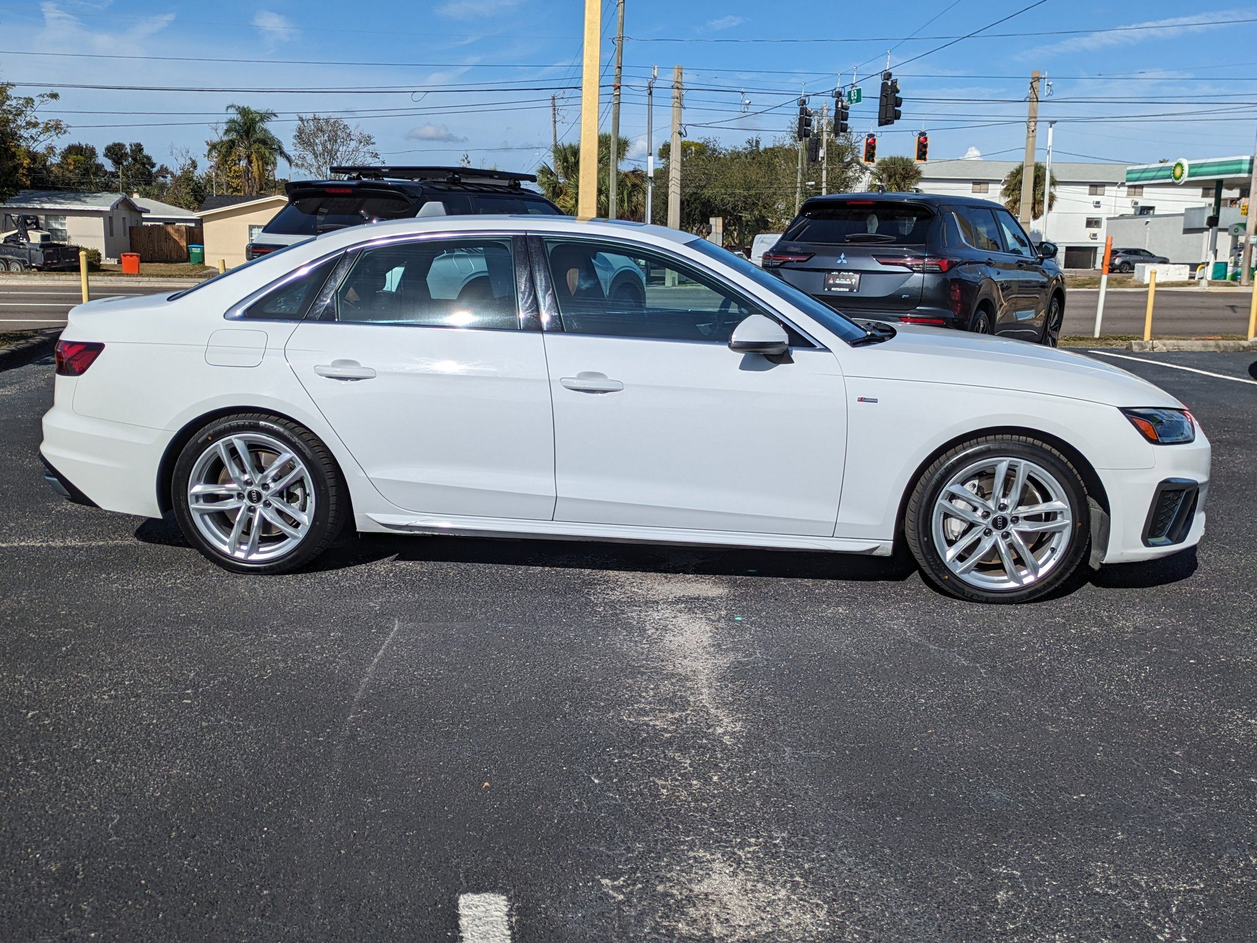 2024 Audi A4 S line Premium Plus photo 4