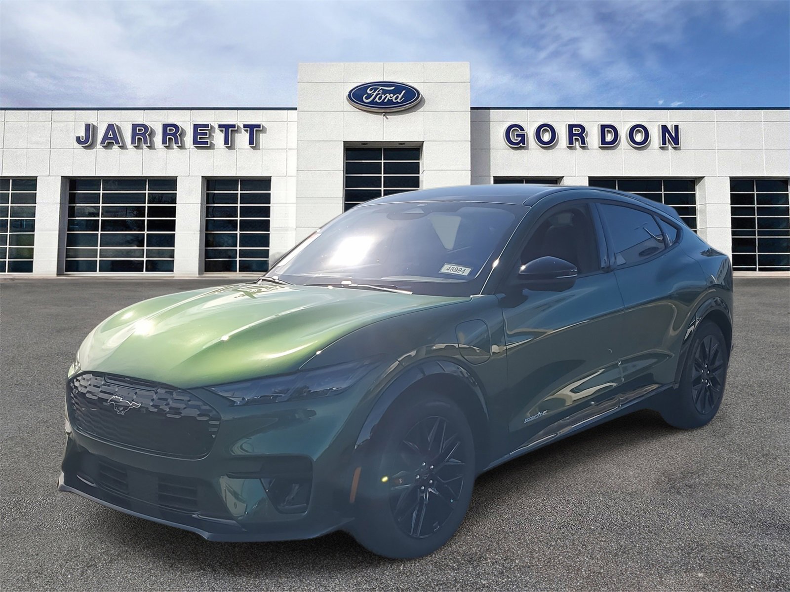 2025 Ford Mustang Mach-E Premium photo 2