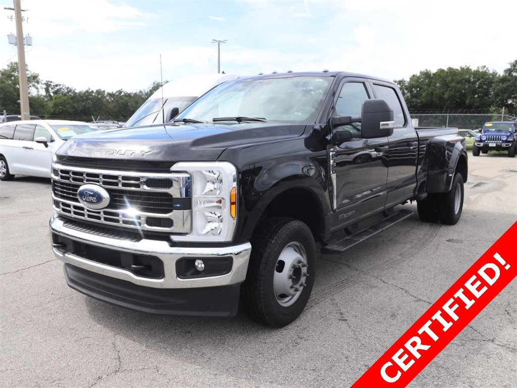 2024 Ford F-350 XLT photo 3