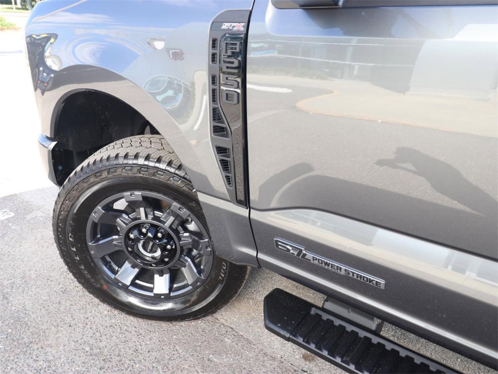 2026 Ford F-250 XL photo 4