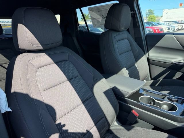 2027 Chevrolet Equinox LT - Photo 14