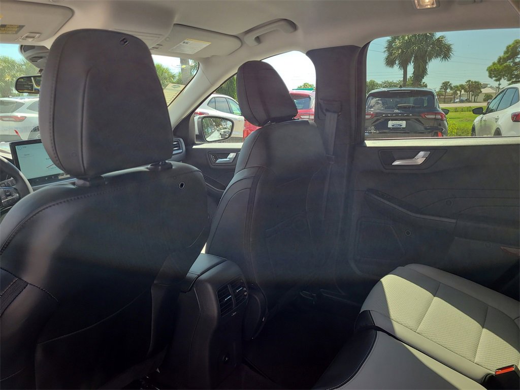 2025 Ford Escape Plug-In Hybrid photo 11