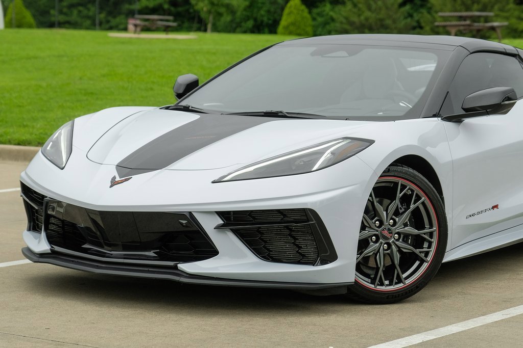 2024 Chevrolet Corvette 2LT photo 7