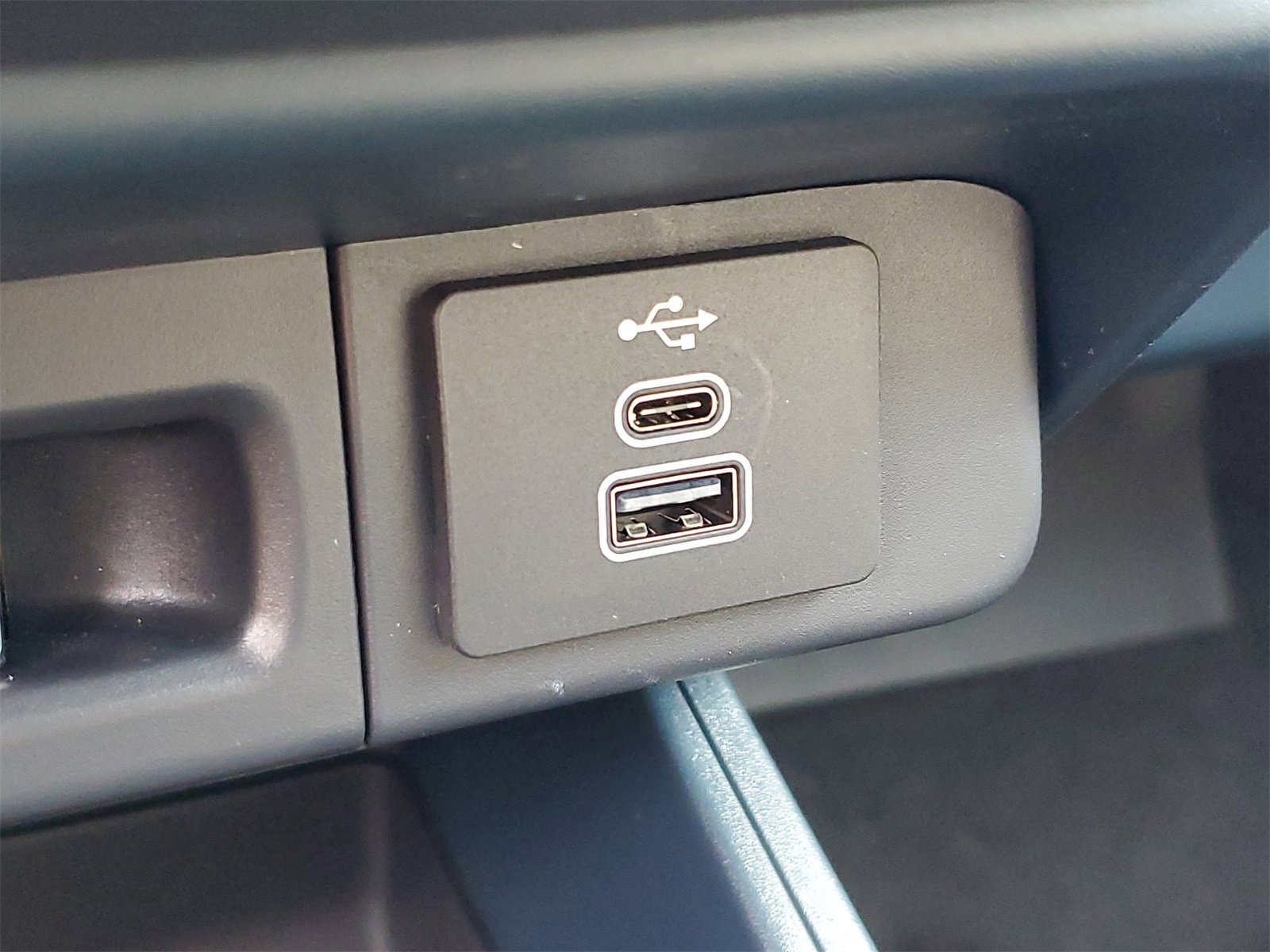 2025 Ford Maverick Lariat photo 20