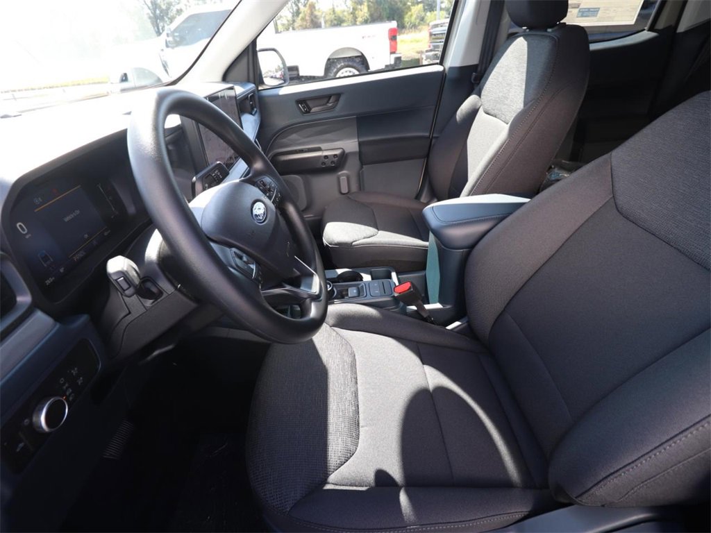 2025 Ford Maverick XL photo 2