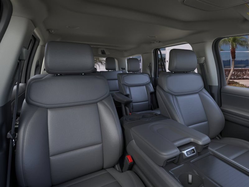 2026 Ford Expedition Active - Photo 10