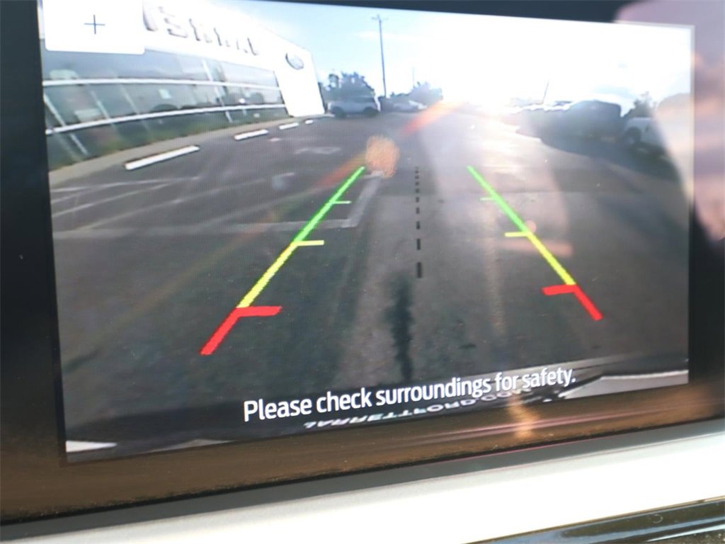 2022 Ford Escape SE photo 4