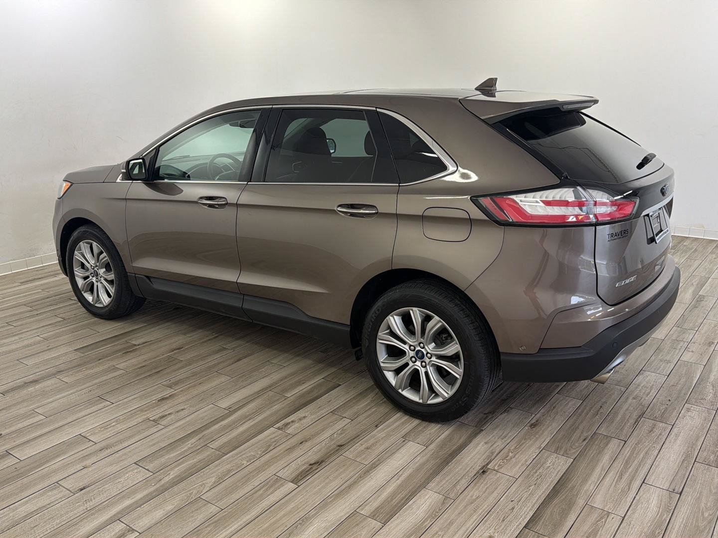 2019 Ford Edge Titanium - Photo 6