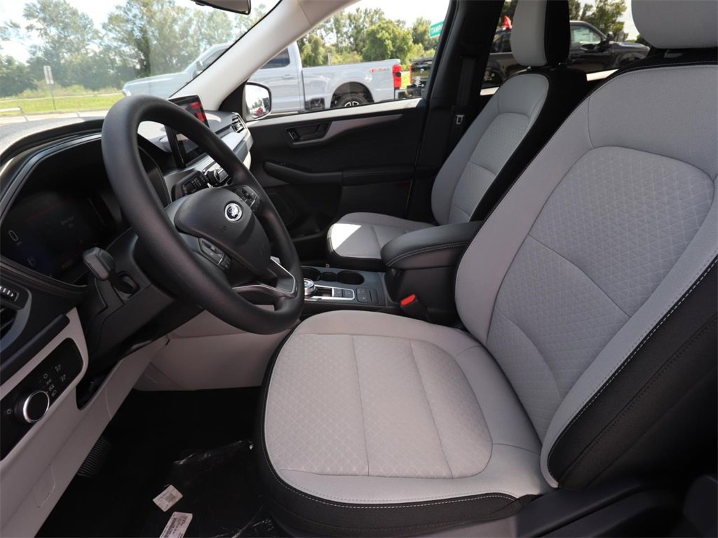 2026 Ford Escape Active photo 2