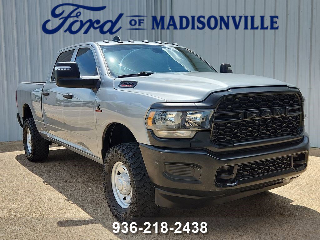 2023 RAM 2500 Tradesman 4X4 Crew Cab SWB's photo