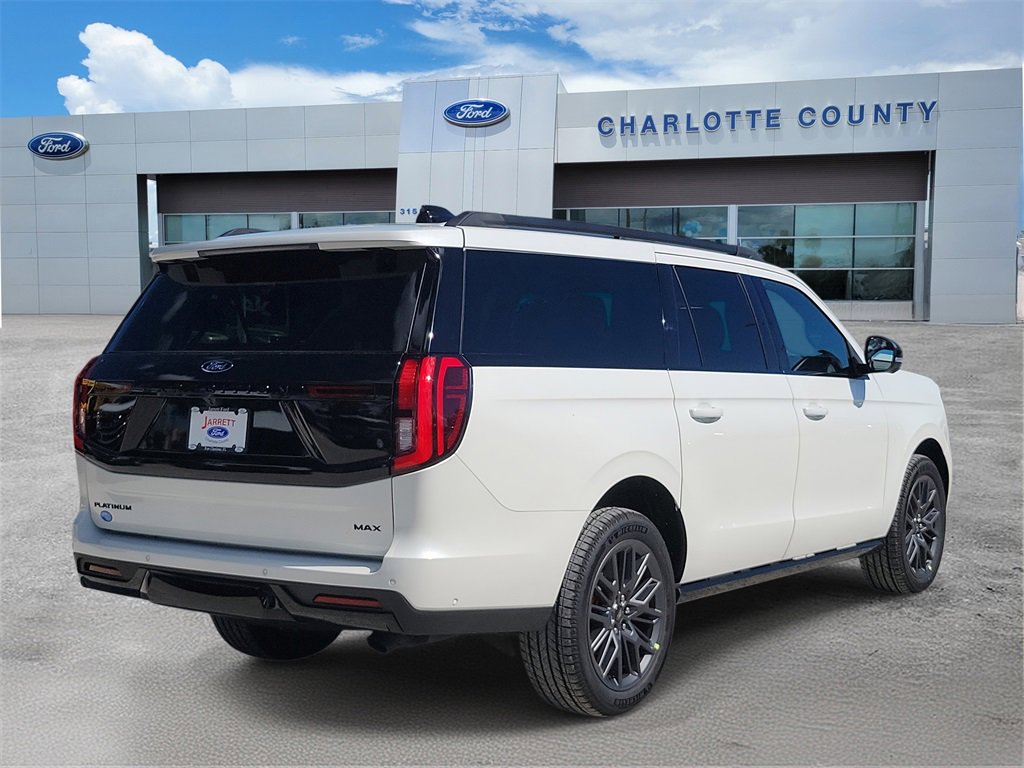 2025 Ford Expedition MAX Platinum photo 4