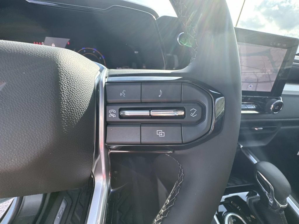 2026 Chevrolet Colorado LT - Photo 25