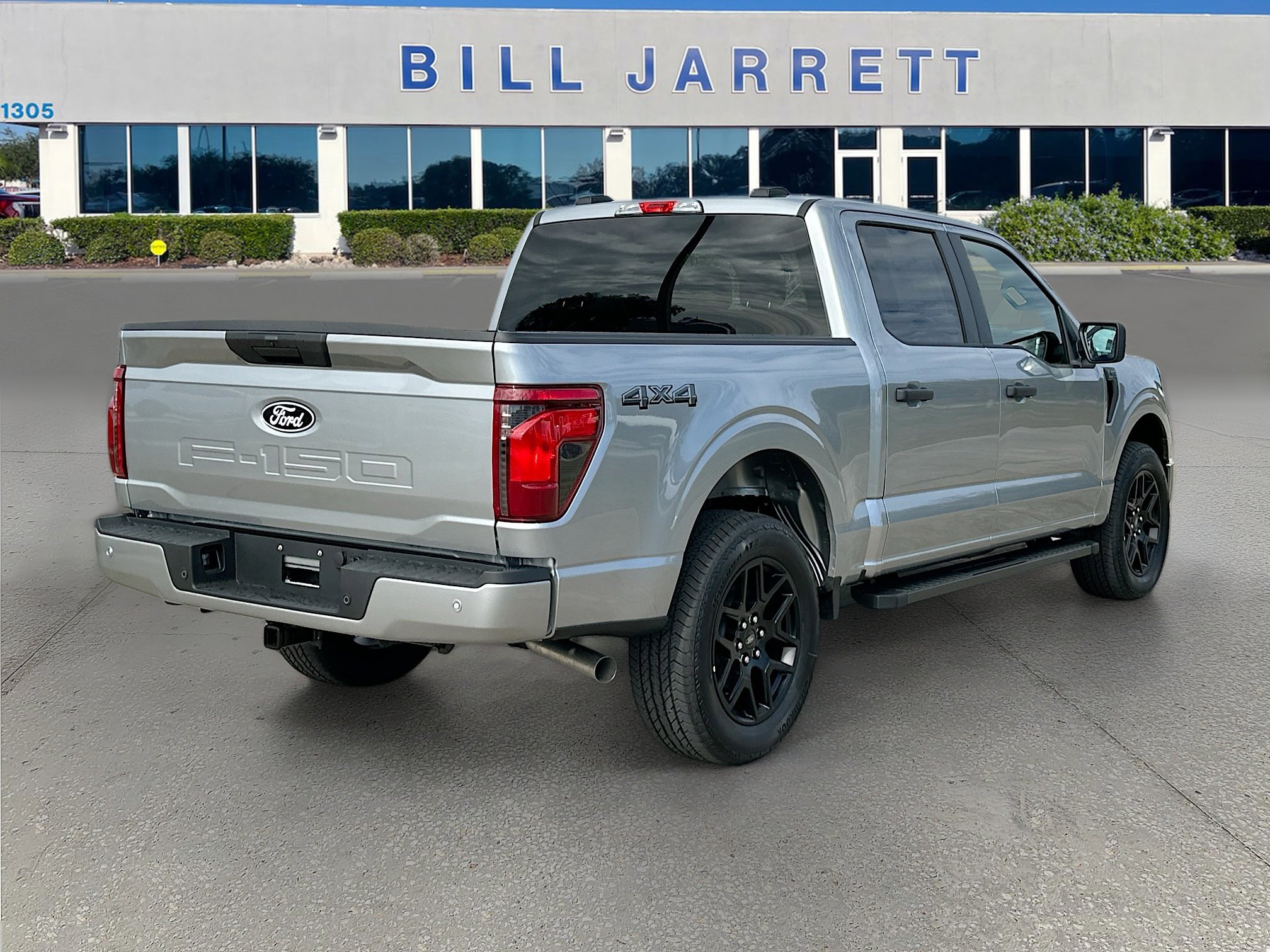 2025 Ford F-150 STX photo 4