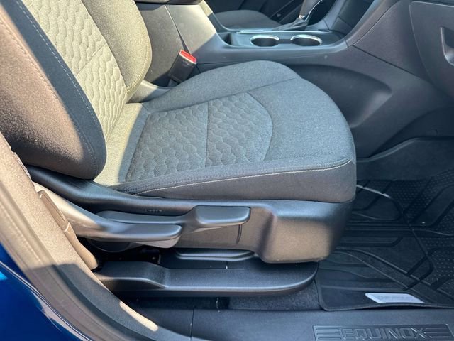 2020 Chevrolet Equinox LT photo 12