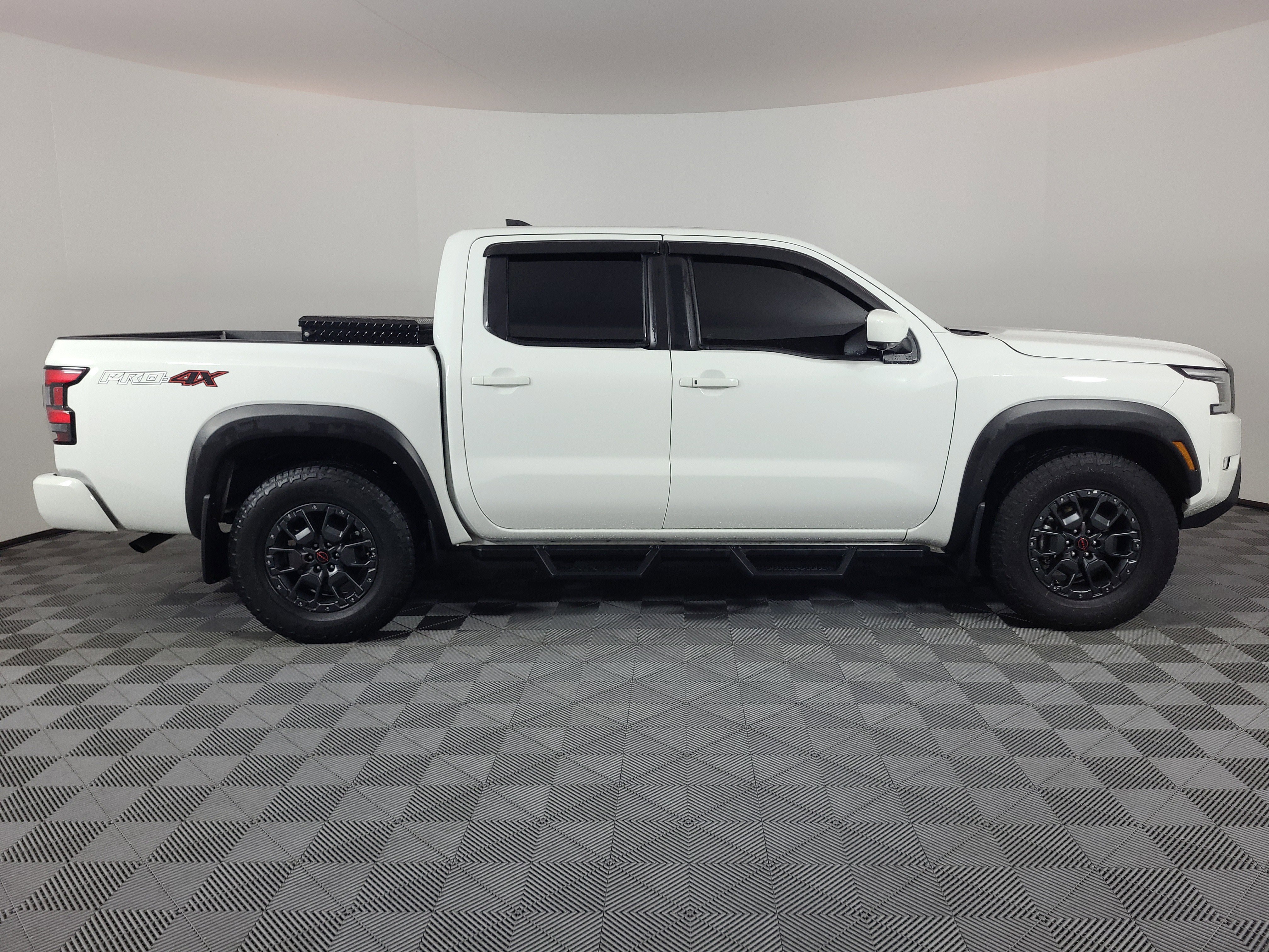 Used 2024 Nissan Frontier PRO-4X with VIN 1N6ED1EK3RN600888 for sale in Brighton, CO