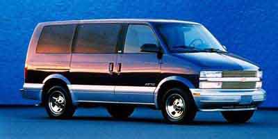 2000 Chevrolet Astro -'s photo