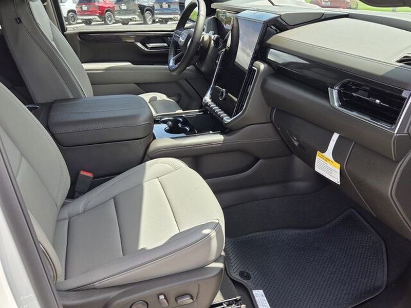 2026 GMC Yukon XL Elevation - Photo 16