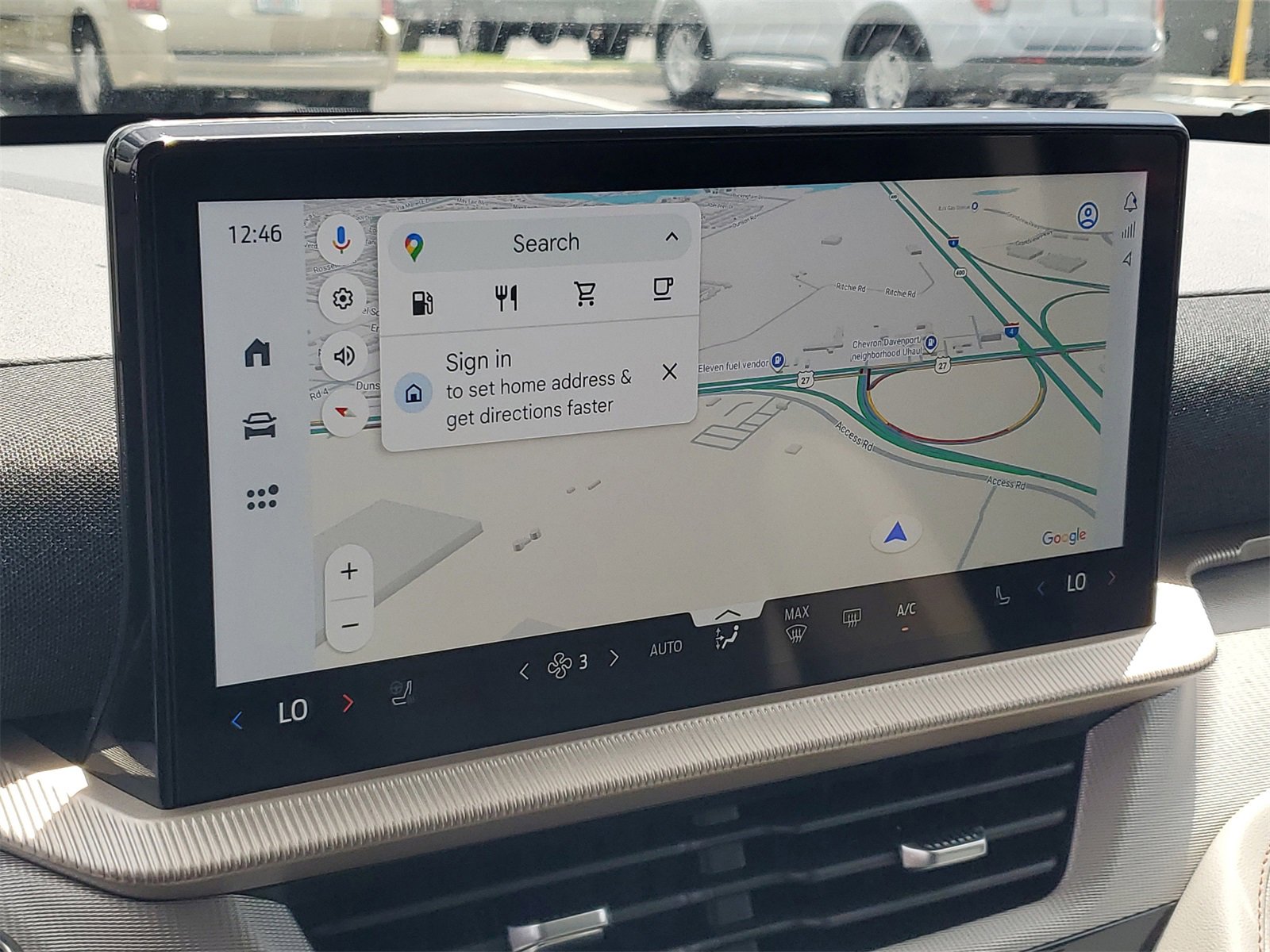 2025 Ford Explorer photo 21