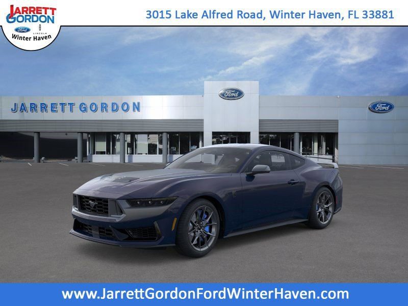2026 Ford Mustang Dark Horse's photo