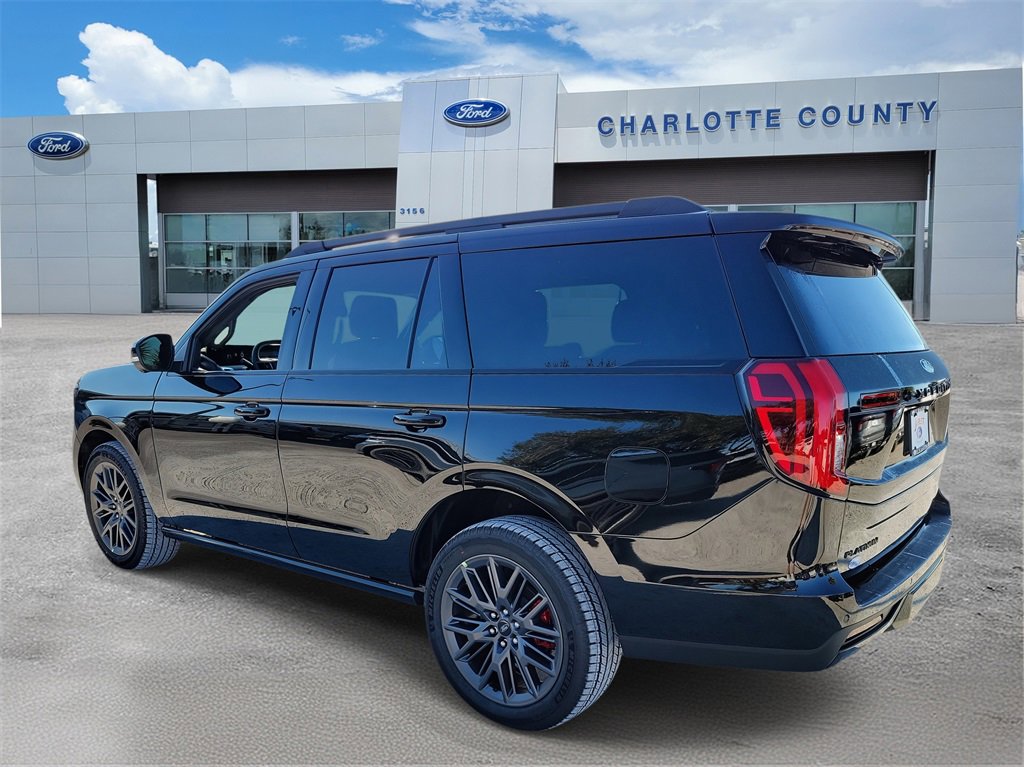 2025 Ford Expedition Platinum photo 2
