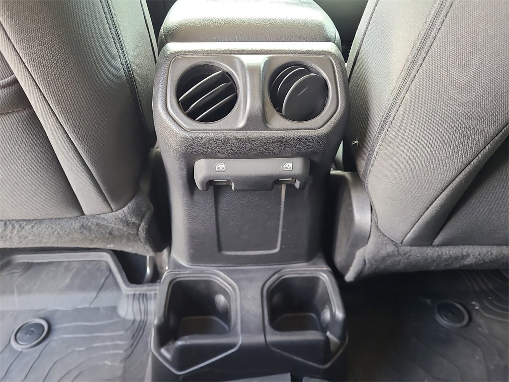 2019 Jeep Wrangler Unlimited Sport S photo 11