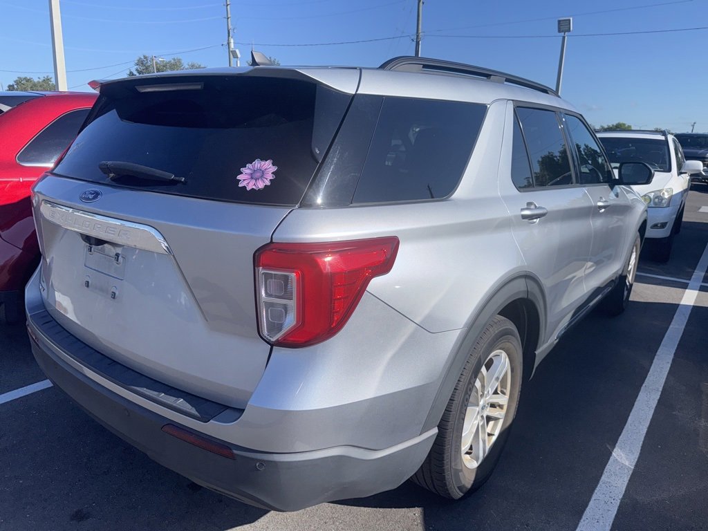 2022 Ford Explorer XLT photo 4