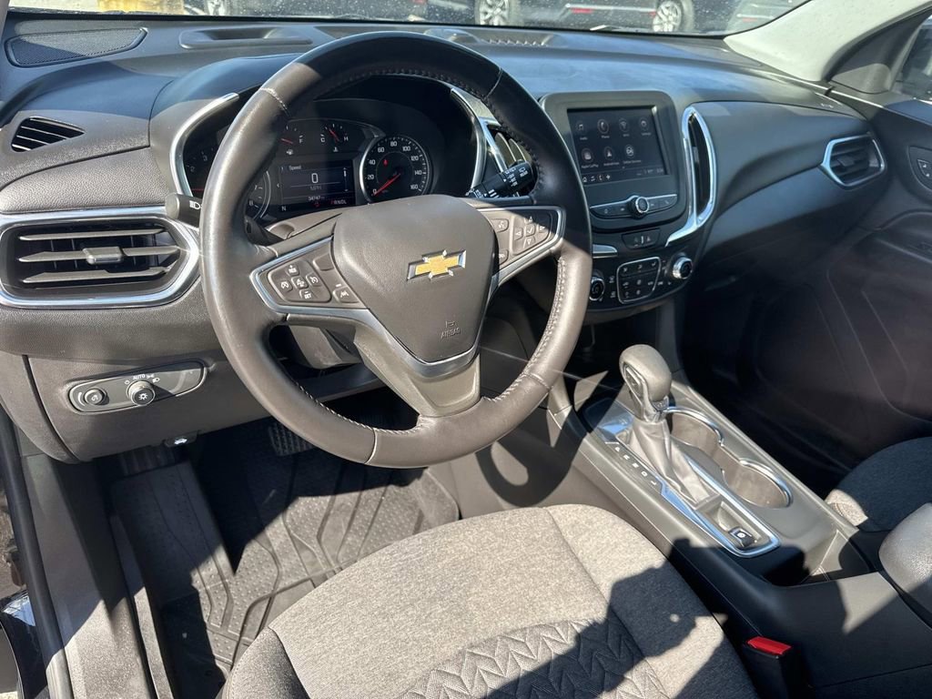 2022 Chevrolet Equinox LT photo 16