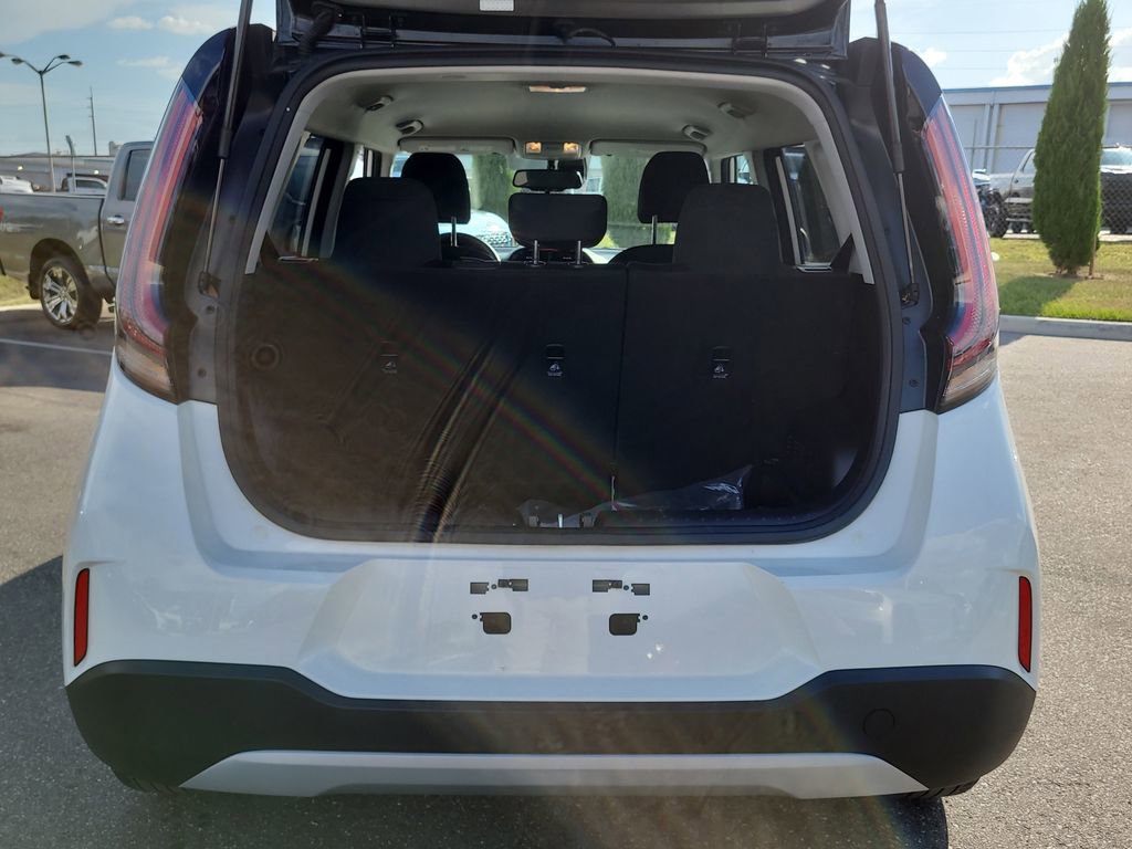 2023 Kia Soul S photo 6