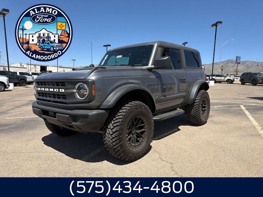 2025 Ford Bronco Base 4x4's photo