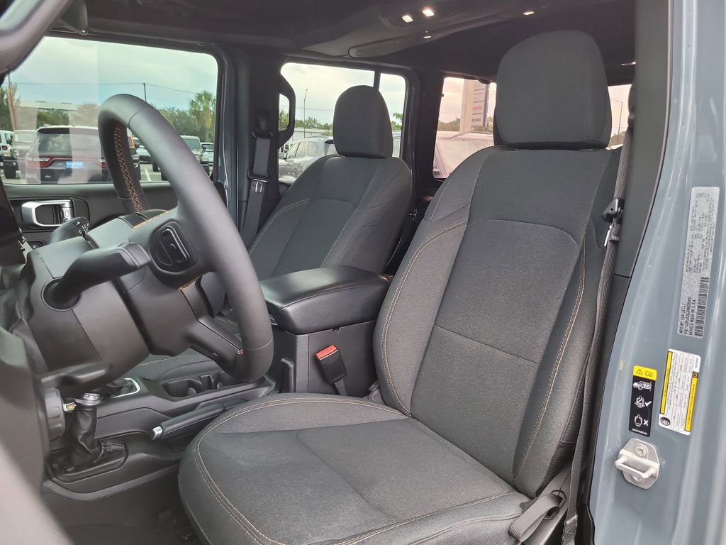 2024 Jeep Wrangler Sport S photo 14