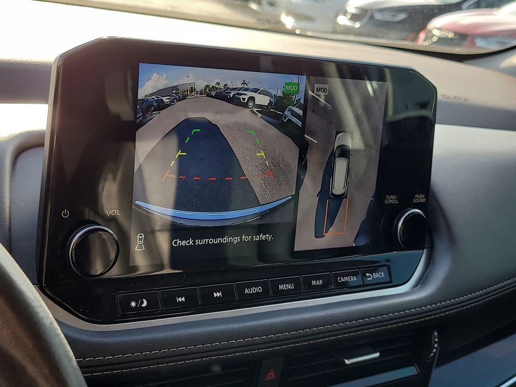2023 Nissan Rogue SL photo 21
