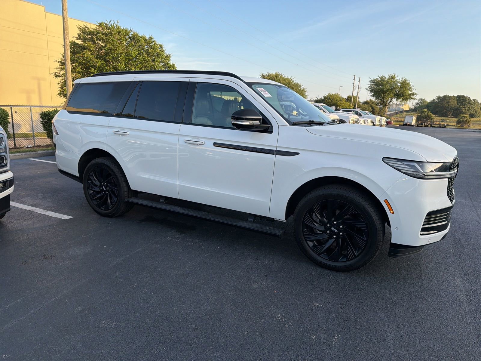 2025 Lincoln Navigator Reserve 4WD's photo