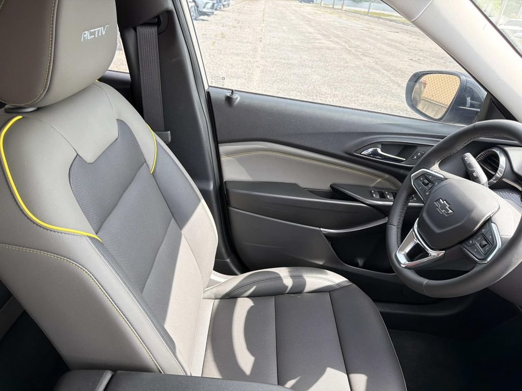 2026 Chevrolet Trax Activ - Photo 12