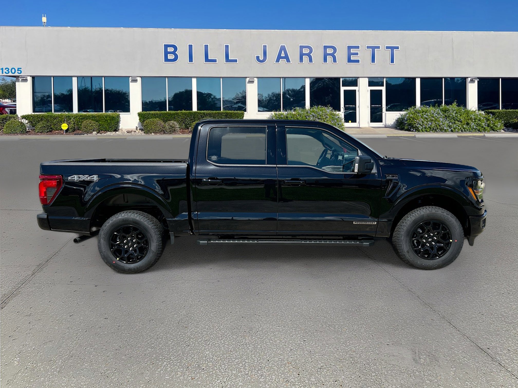 2025 Ford F-150 XLT photo 3