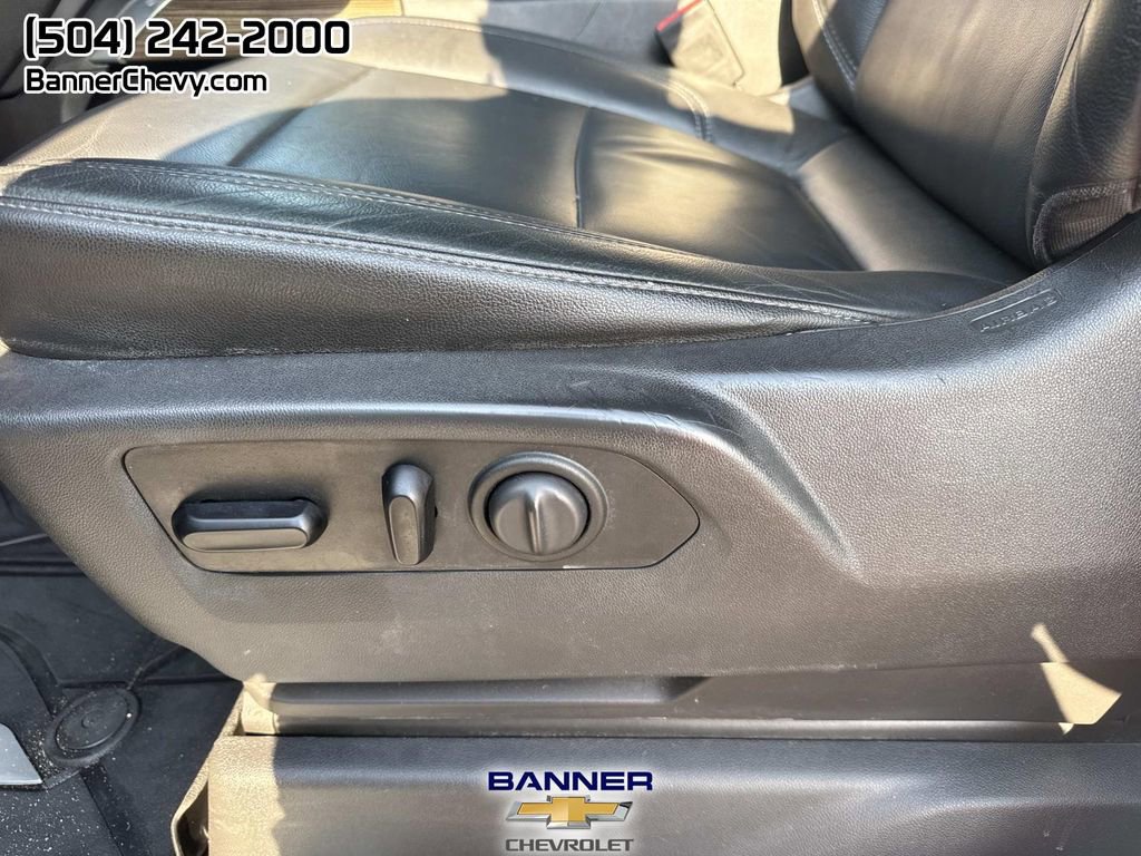 2019 Chevrolet Silverado 1500 RST photo 14