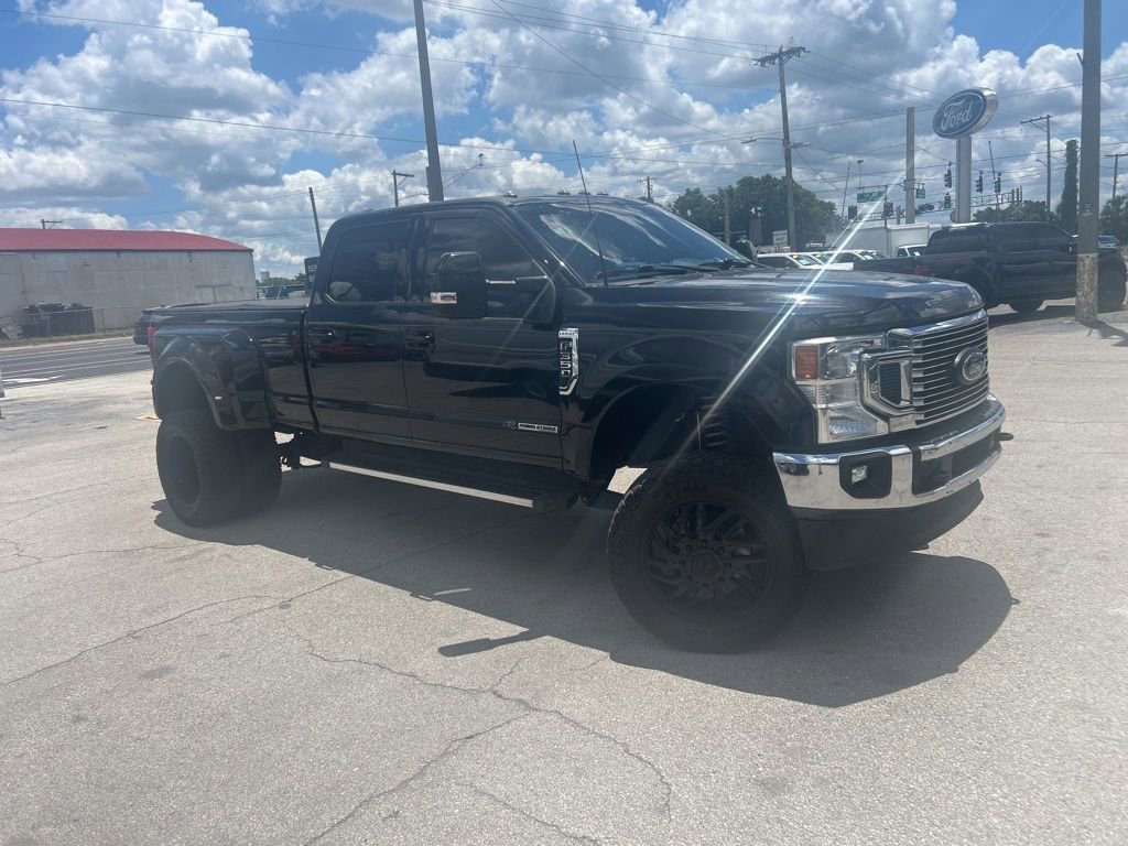 2022 Ford F-350 Lariat 4x4 Crew Cab 8' Box DRW's photo