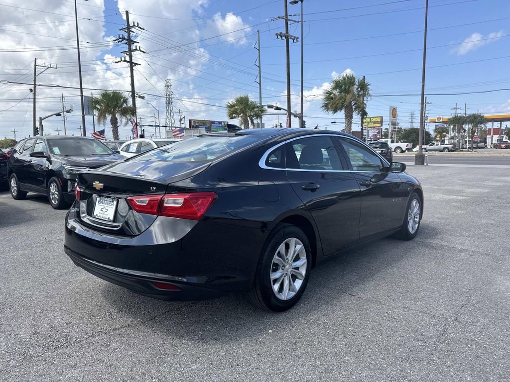 2024 Chevrolet Malibu 1LT photo 5