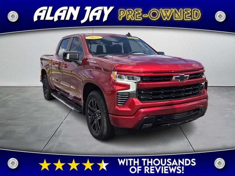 2025 Chevrolet Silverado 1500 RST Crew Cab Short Box's photo