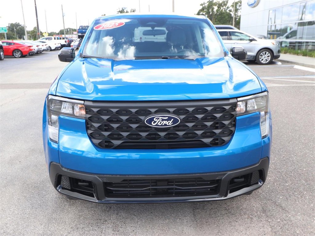 2025 Ford Maverick XLT photo 3