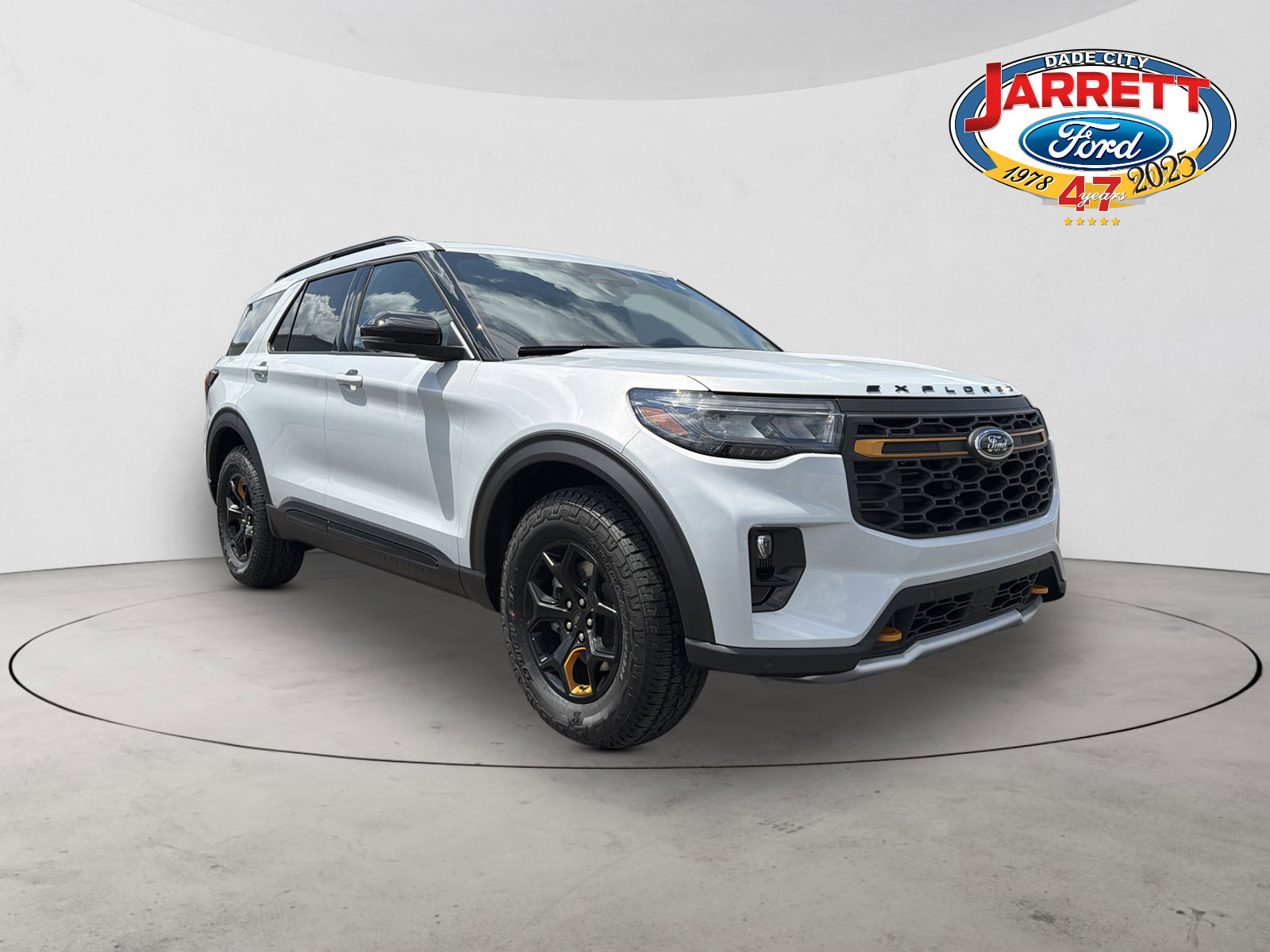 2026 Ford Explorer Tremor 4WD's photo