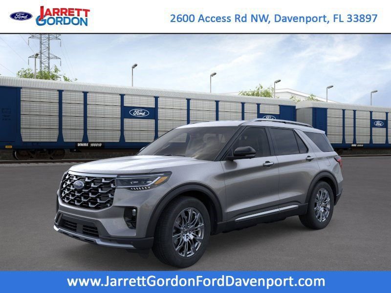 2026 Ford Explorer Platinum's photo