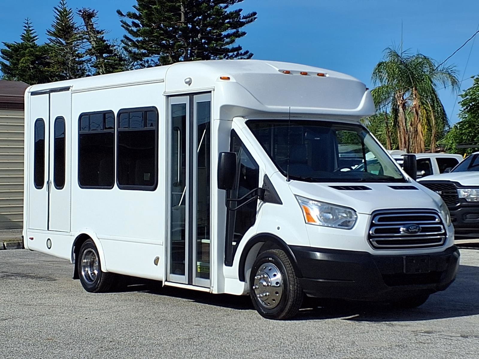 2019 Ford Transit T350 HD DRW 138 WB 10,360#'s photo