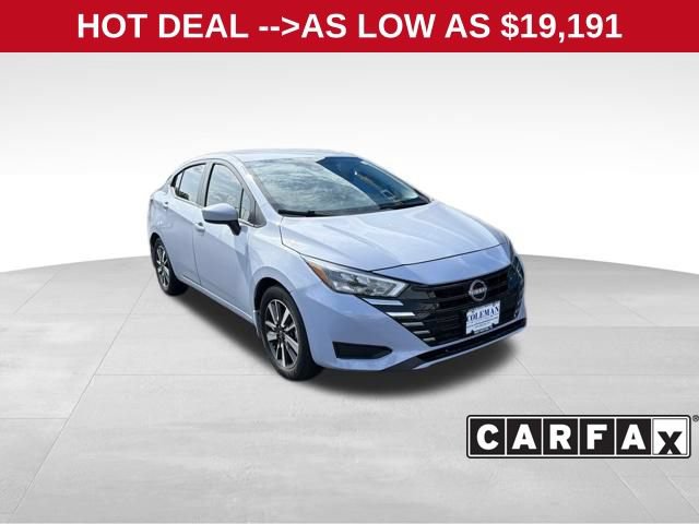 Used  2025  Nissan  Versa  SV