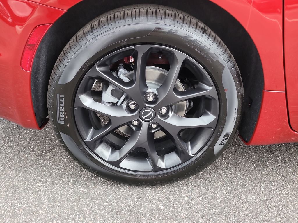 2026 Chrysler Pacifica Limited photo 8