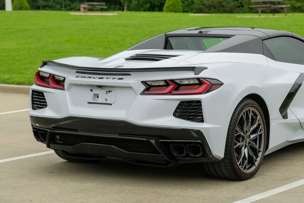 2024 Chevrolet Corvette 2LT photo 15